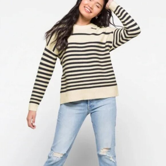 Madewell Greensboro Button Back Sweater - Picture 3 of 8